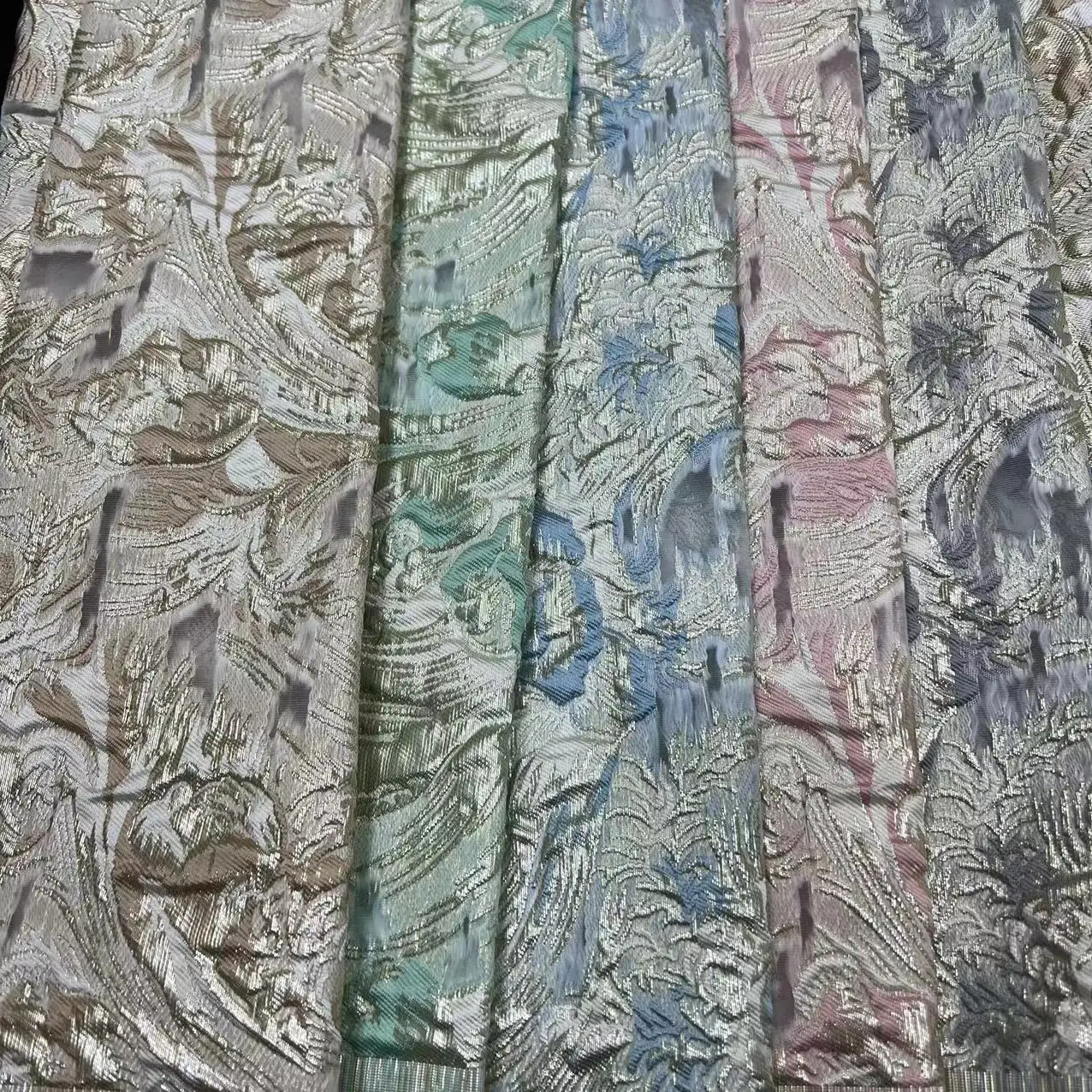 Cheap Brocade Emboss Royal Design Jacquard Fabric With Polyester for Jacquard