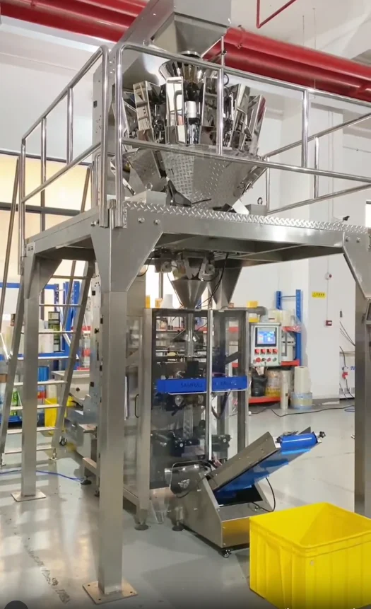 Multifunctional Automatic Roll Film Type Vertical Packaging Machine for Snacks Frozen Food Candies Italian Pasta Milk Powder