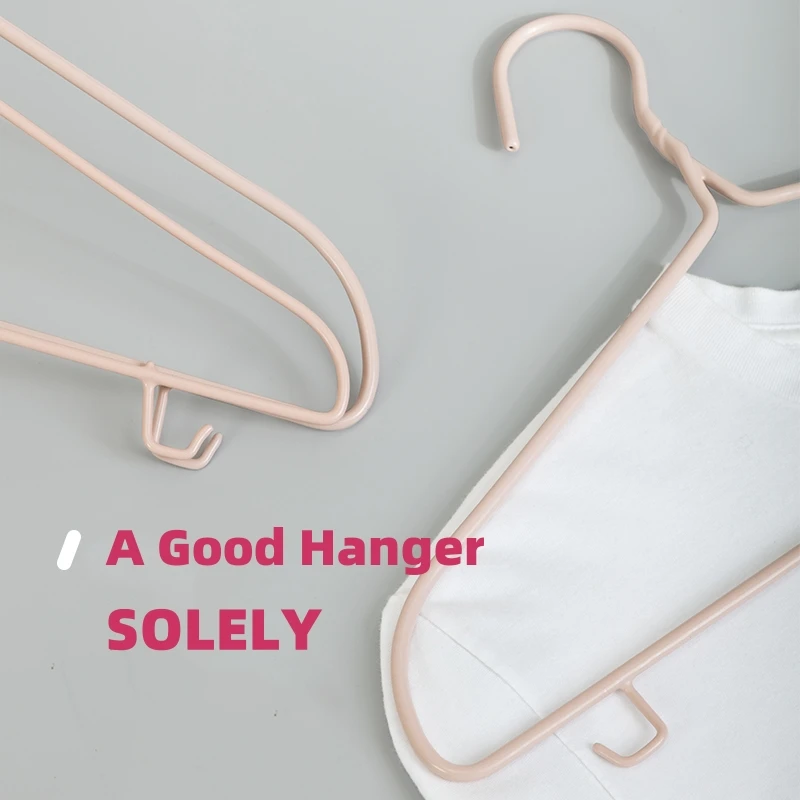 SOLELY Factory's Hot Sale 18 inch Wrinkle-free Plastic Coating Clothes Hanger with Trouser Lips Wardrobe Balcony Bathroom