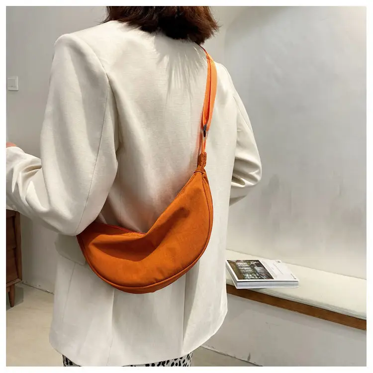 Nylon Small Messenger Bag, Female Dumpling Bag, Lightweight