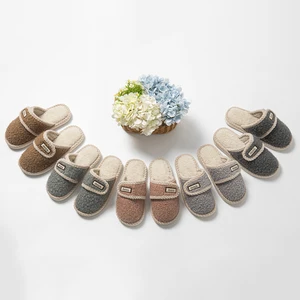 Comfortable Indoor Winter Plush for Slippers with Soft PVC Outsole and Closed-Toe Bowknot Design Anti-Slip Fluffy Fur Style