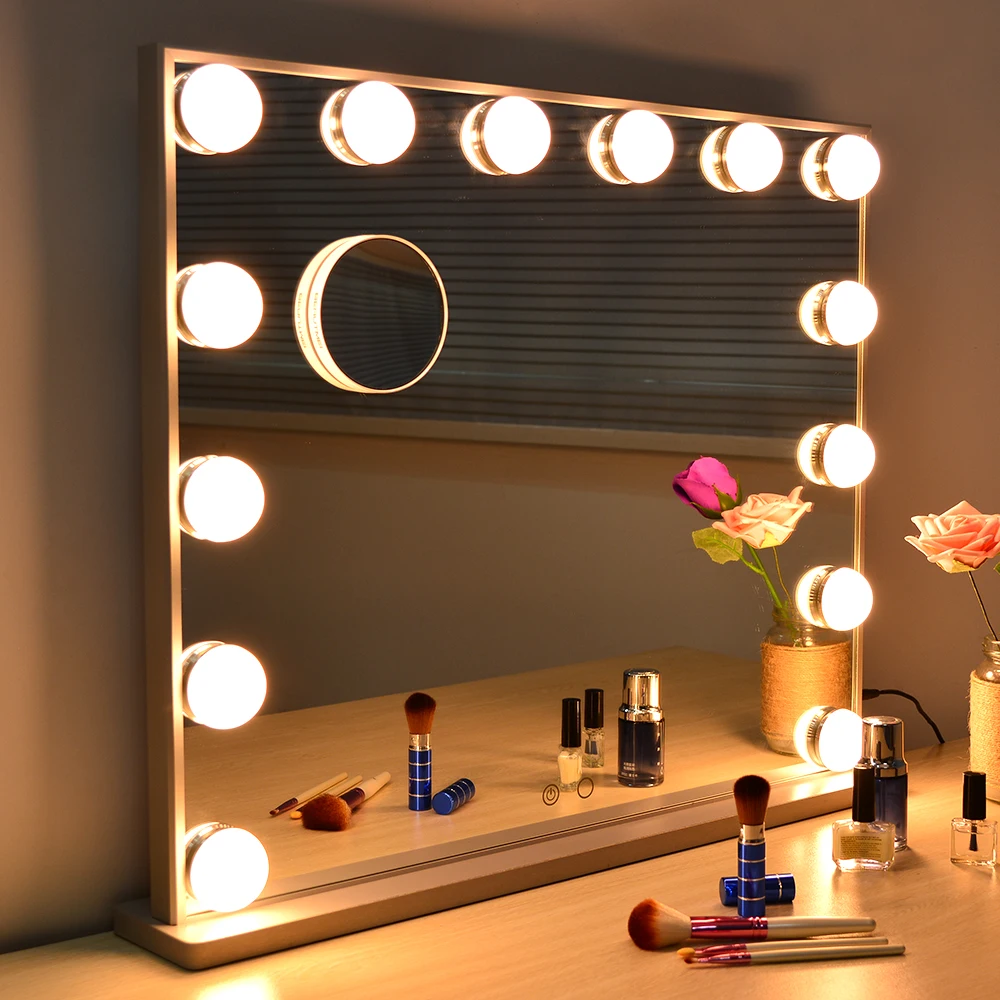 Зеркало с подсветкой для макияжа настенное