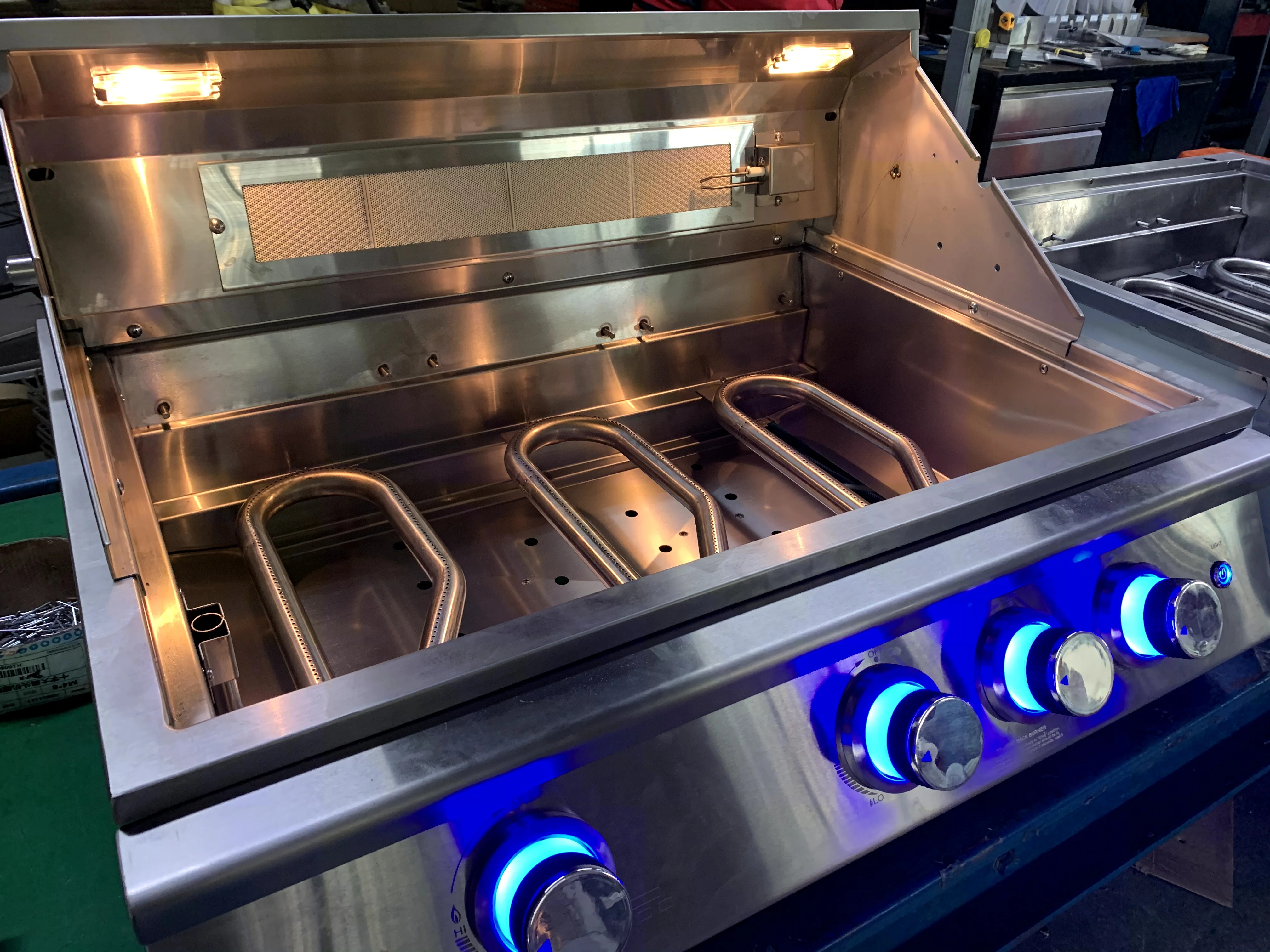 30-inch Built-in BBQ Gas Grill with LED Blue Knob Lights