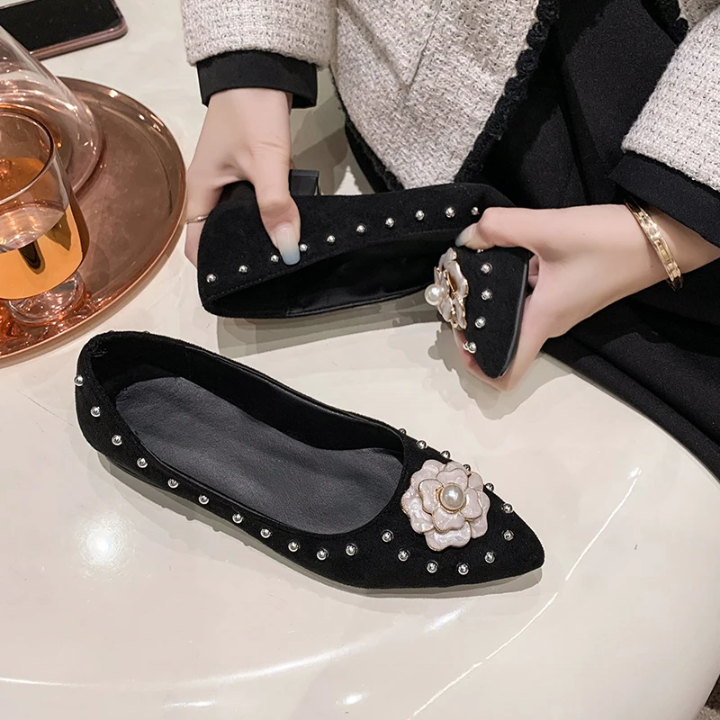 2023 Flat Shoes Women Pointed Toe Flats Slip On Ladies Loafers Women
