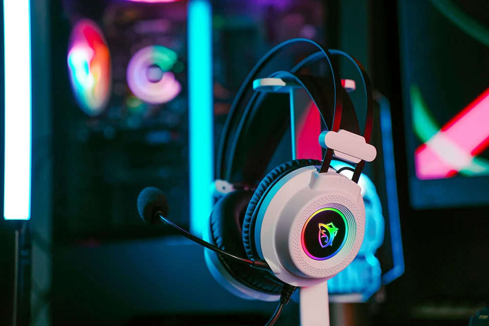 3.5mm Plug Wired Gaming Headphone with Mic for Gaming, Stereo Sound Virtual Wired Headsets