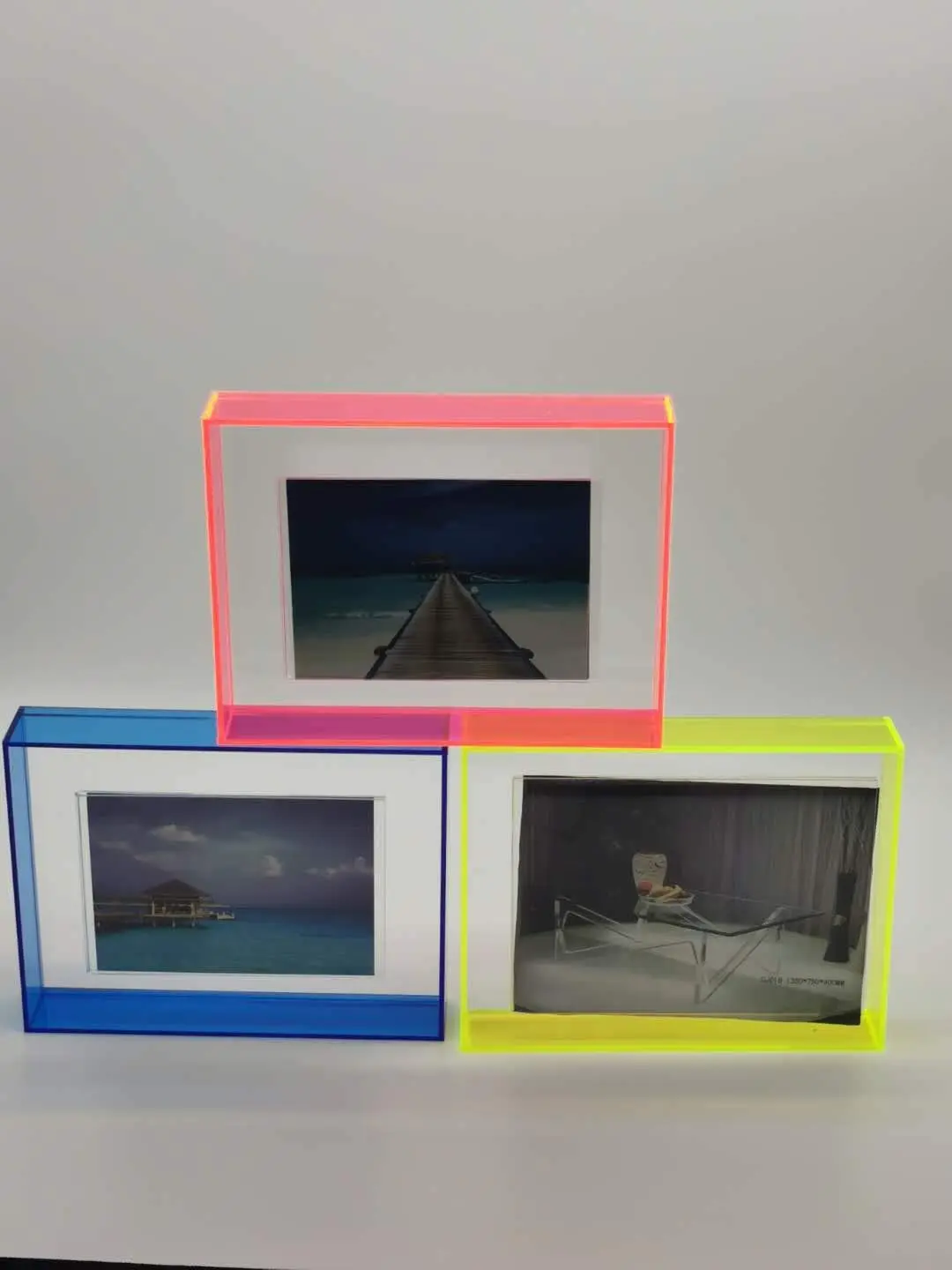 Neon Colored Shadow Box Wall Mounted Desktop Floating Frame Acrylic Luxury Magnetic Frame