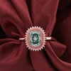 Bague en moissanite en or massif 10 carats