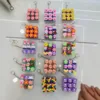 Nueve botones clave para mezclar colores de dibujos animados.