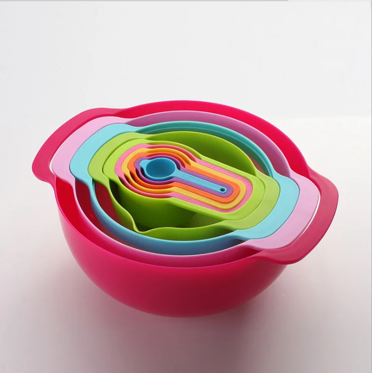 Colorful Kitchen Plastic Nested Mixing Bowls Set Colander Mesh Strainer with Handles Measuring Cups and Spoons