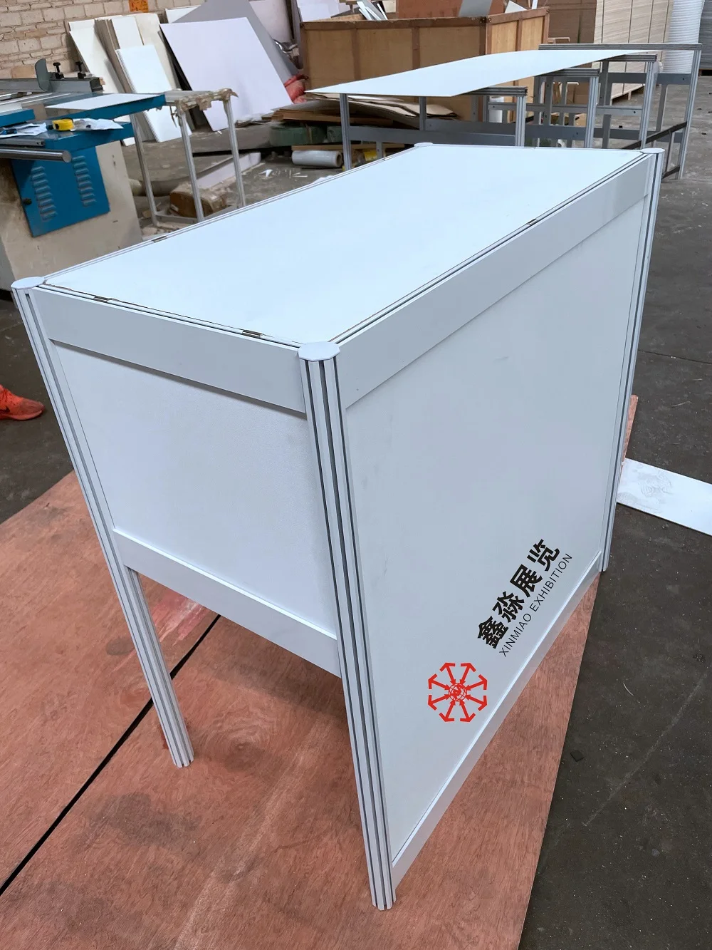 Counter for Exhibition Booth, Octagonal Custom Aluminum Lockable ...