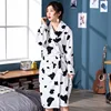 Black and white dots
