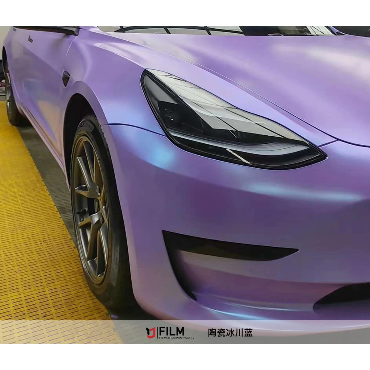 Free Sample Vinyl Car Wrap Roll 1.52x17m Car Wrapping Color Changing Film Satin Flip Glacial Frost Blue Car Wrap Vinyl