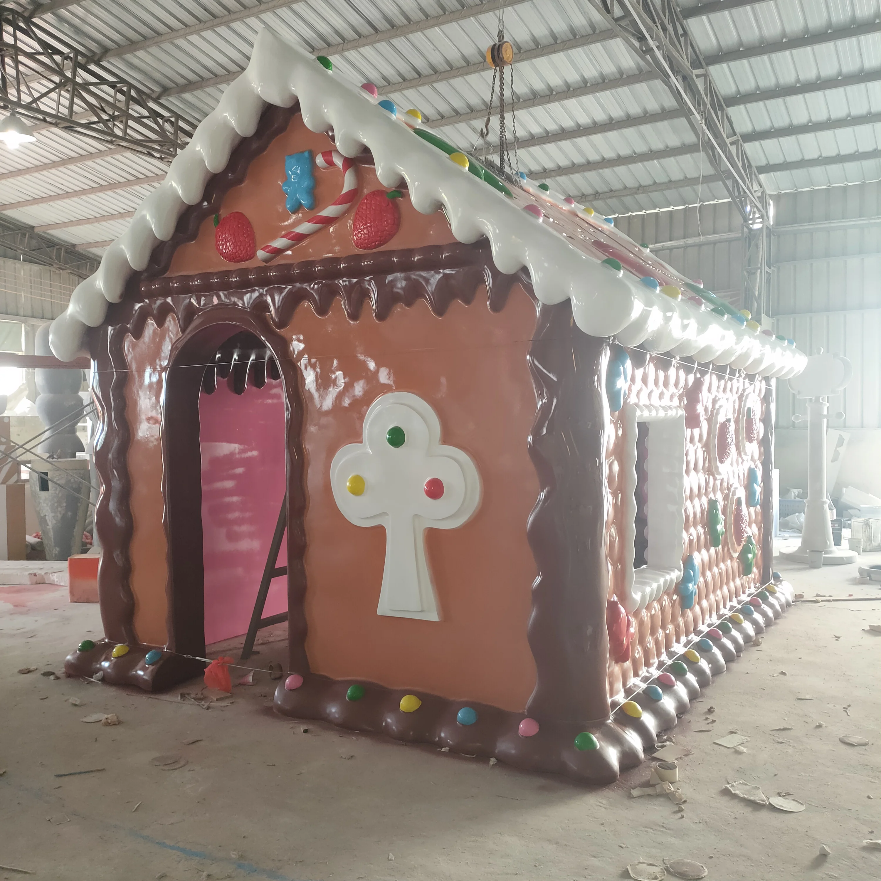 Selling christmas decorations online