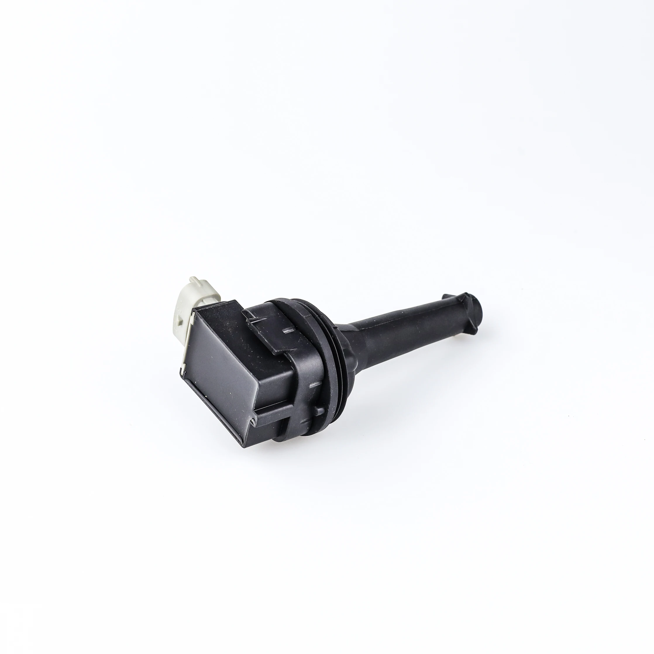 Ignition Coil - 0221604010