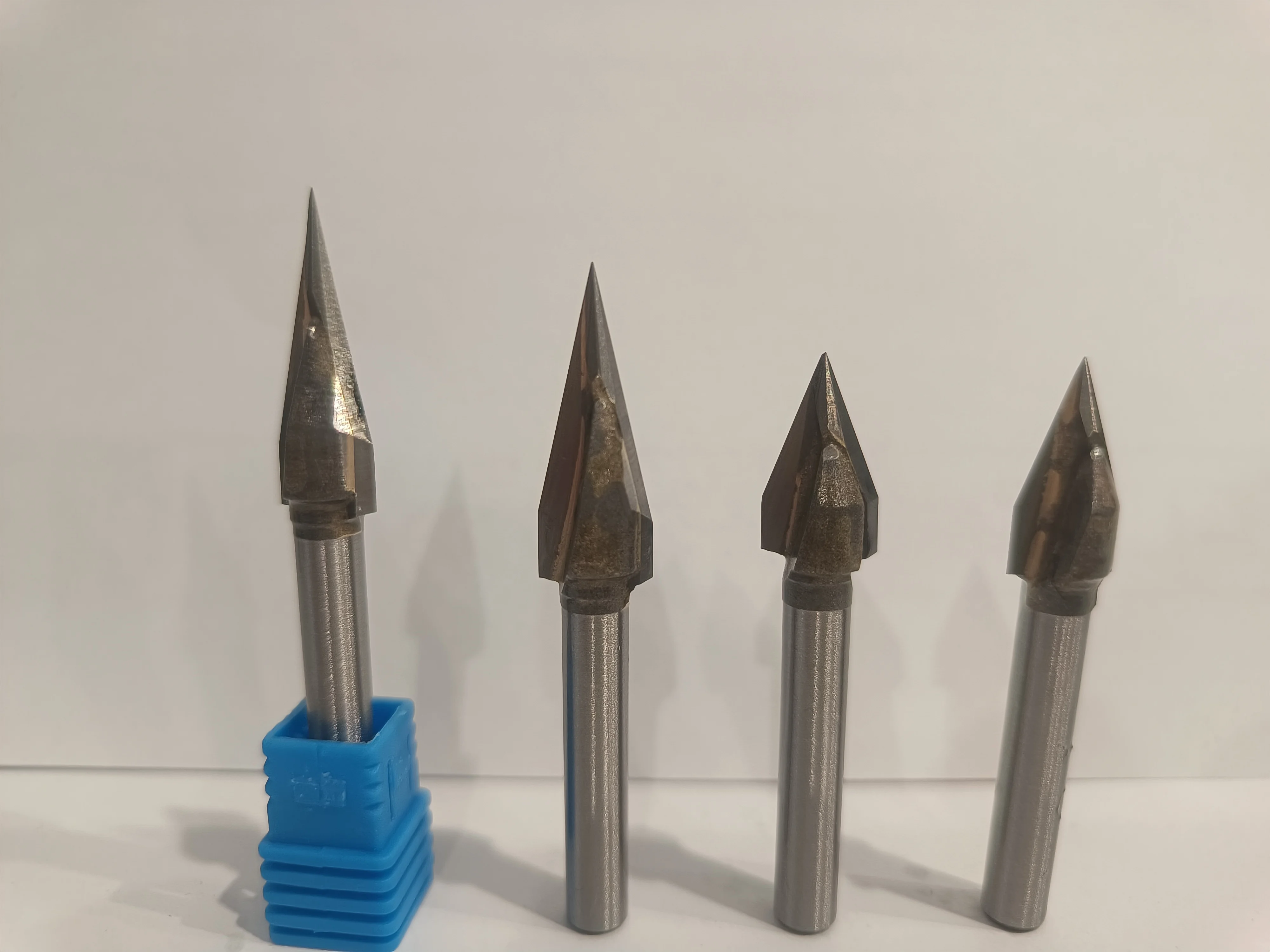 Customized ODM/OEM Solid Carbide V-Shaped Chamfer Carpentry Router Bits CNC Grooving Tools for Wood 3D Engraving