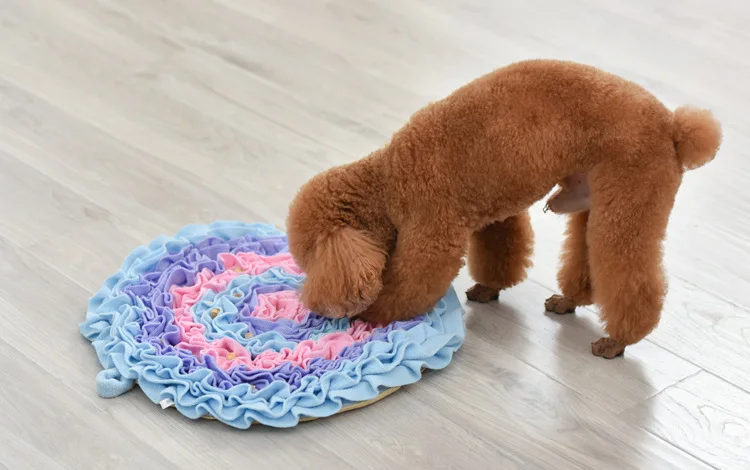 Non Slip Dog Snuffle Mat Slow Feeder Food Mat Puppy Treat Feeding Mat Dog details