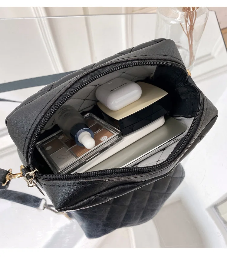 Shop Our Trendy Lingge Embroidery Messenger Bags for Women