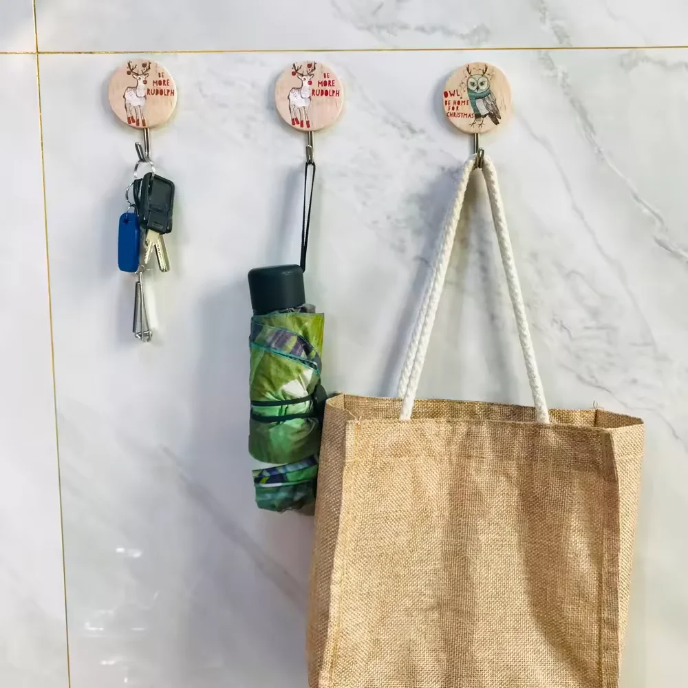 Bailiwang Multifunctional Luxury Wooden Key Hook PP Material Wardrobe Key Hook for Bathroom Clothes Towel Bedroom Kitchen Use
