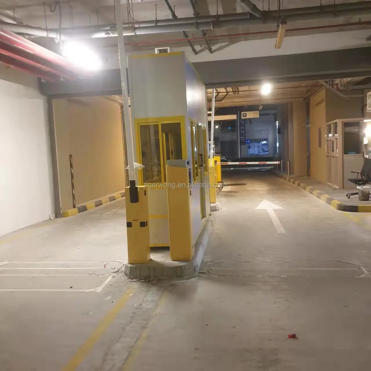 Интеллектуальная парковочная система LPR /ANPR /ALPR с барьерными воротами для автопарка и парковочной системы, автомобильная камера anpr