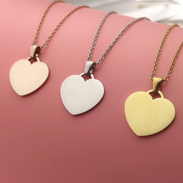 High Quality 20mm Stainless Steel Gold-Plated Heart Charms for Women's Necklaces Jewelry Findings & Components
