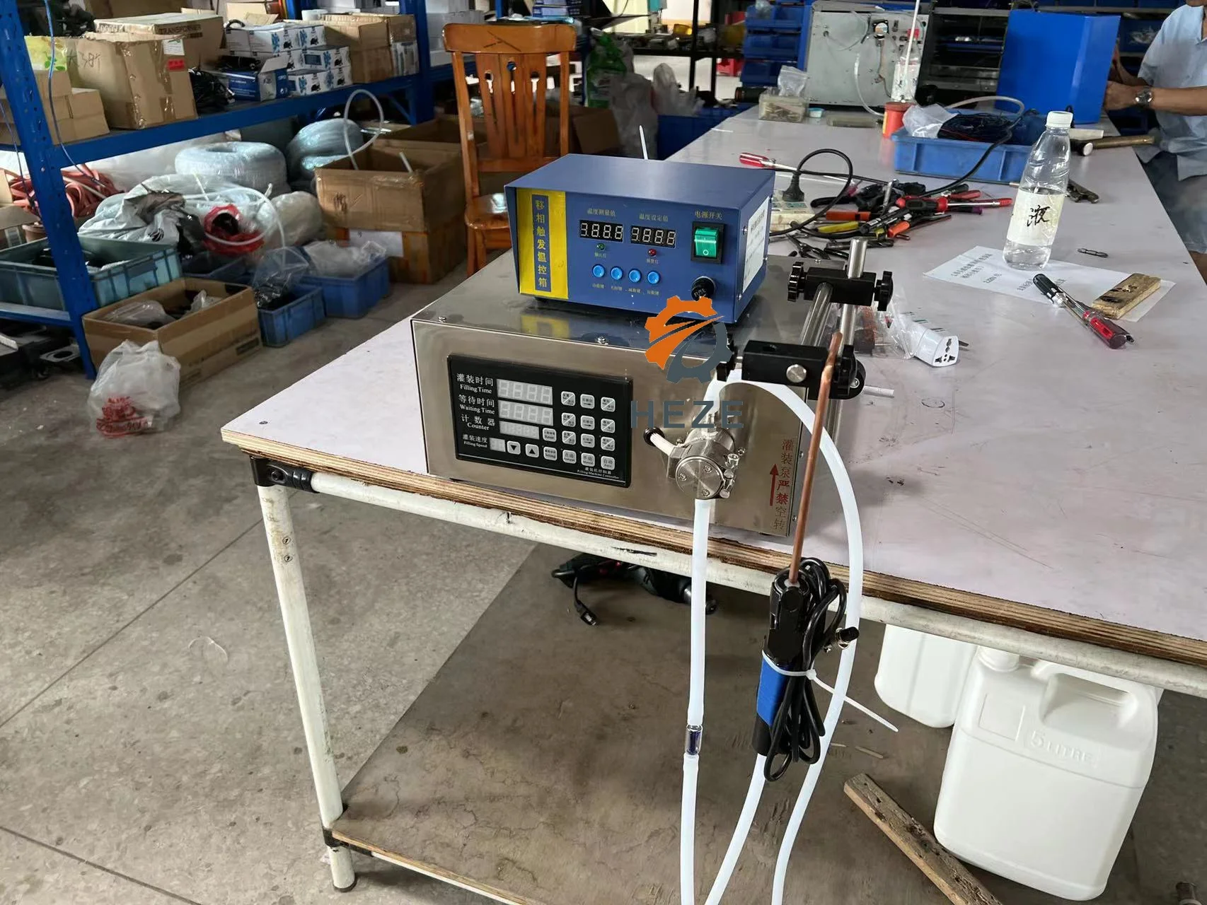 Automatic Candle Wick Inserter Machine for Glue and Wick Positioning Candle Holder Glass Jar Clip Centering Device