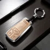 Étui à clés en grain de bois beige chromé nacré, clip pratique