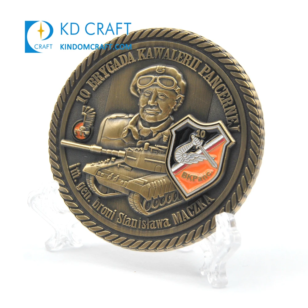 맞춤형 소량 주문 금속 3D 금은 반투명 에나멜 기념 로고 맞춤형 특이한 모양 챌린지 코인