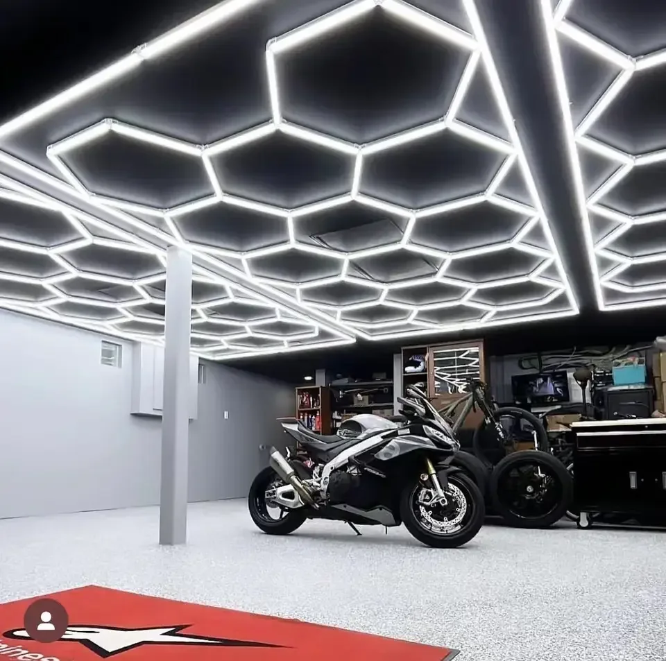 High Quality Hexagonal Led  Light Wall for Showroom Hexagon Led Ceiling Light Workshop Car Detailing Garage Lights