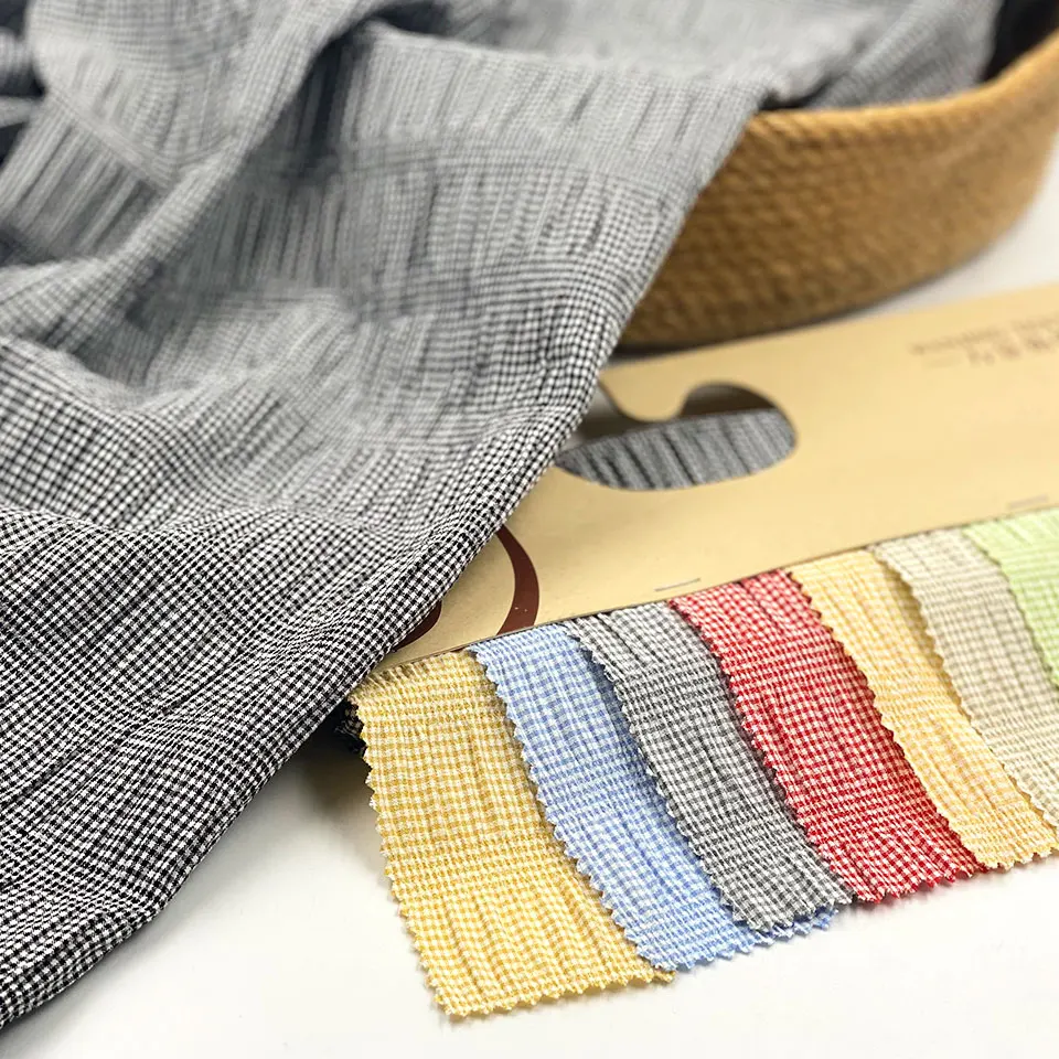 Новинка, мягкая крашеная пузырьковая пряжа deigns, крашеная в мелкую клетку, полиэфирная смесь TR, вискозная ткань seersucker для рубашек