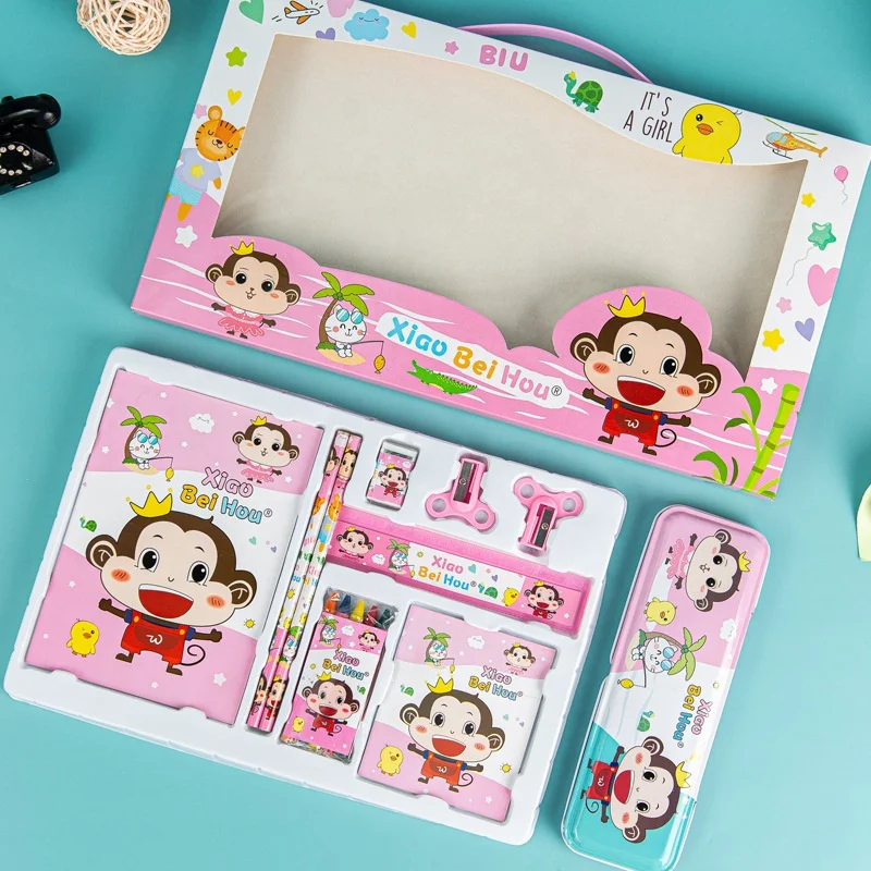 Набор канцелярских товаров для детей