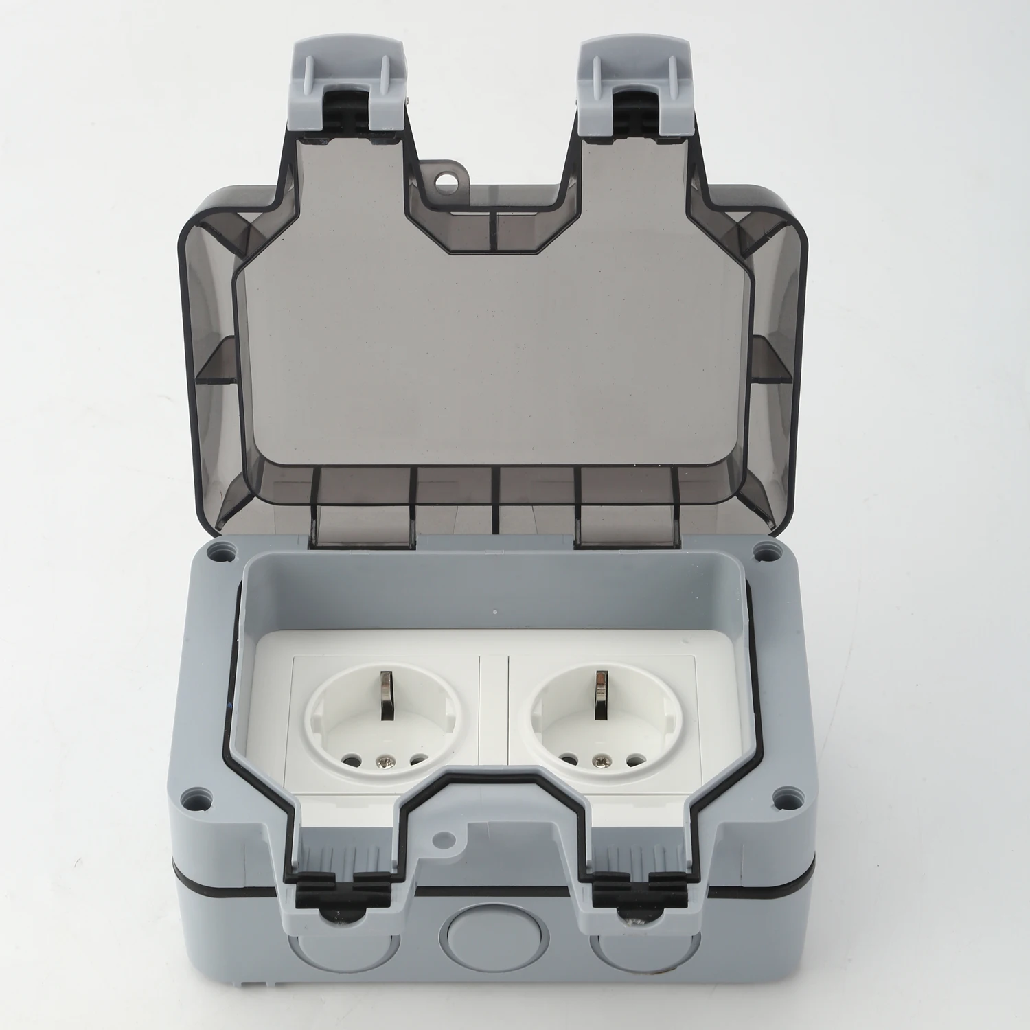 Factory Wholesale Outdoor Weatherproof Waterproof Electrical Outlet Switch Socket German Products Wall Socket for Use Extreme