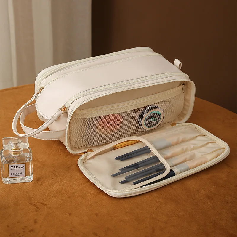 Promotion Travel Cosmetics Bag Wholesale Custom Logo Outdoor Makeup Bag