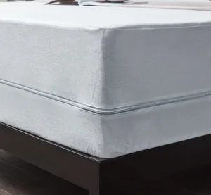 Solid Colors Quilted Twin Size Fitted Sheet Mattress Protector Waterproof Fitted Mattress Cover & Protector