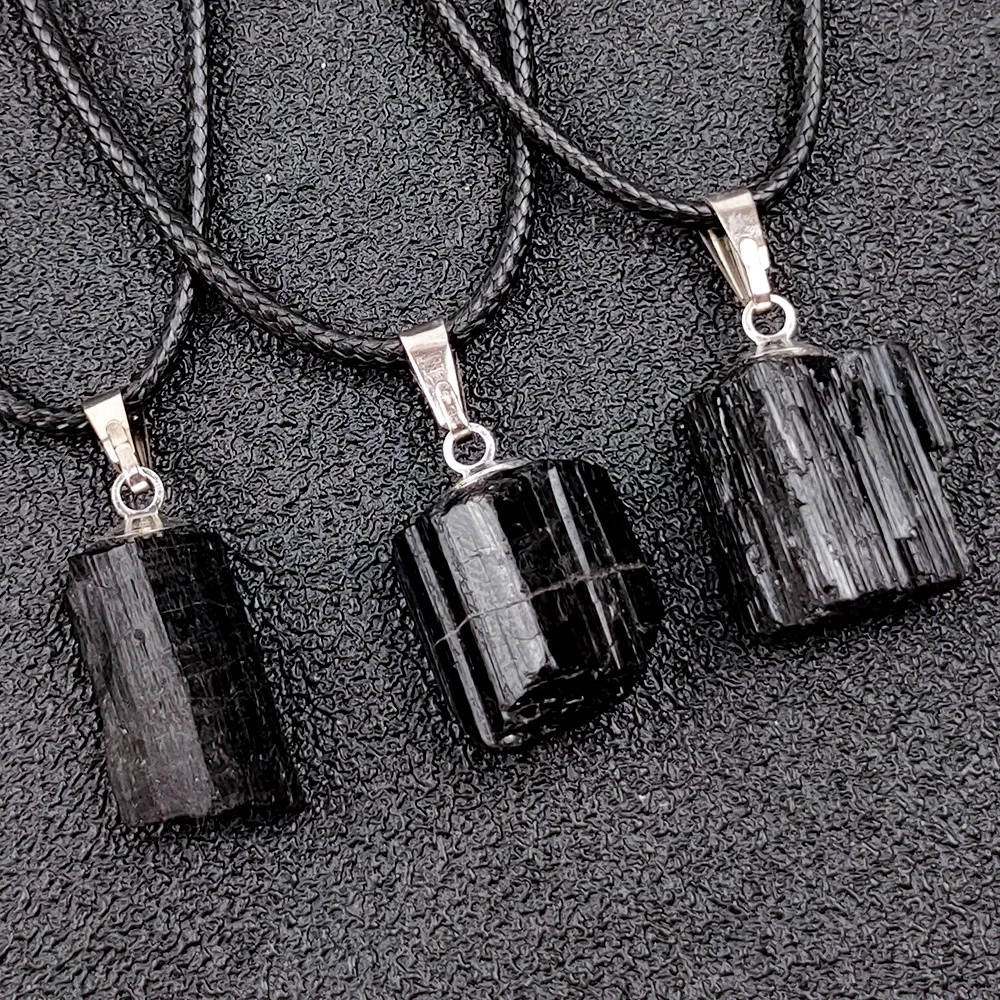 Collana con ciondolo in tormalina nera, collana con