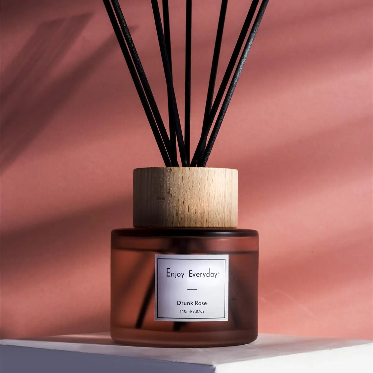 Indoor Home Large Capacity Fragrance Diffuser Essential Oil Long-Lasting Fresh Air 110ml Reed Diffuser Set
