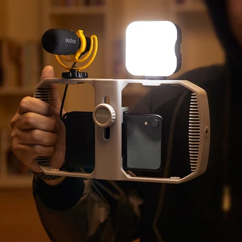Godox LED6R/6Bi for iphone Smart Phone Video Live Show Selfie Mini LED Light product image