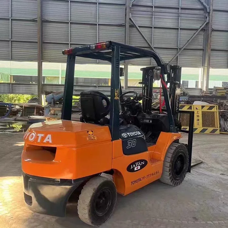 Used Toyot 30 Forklift Original Toyot 30 Series Forklift Factory 
