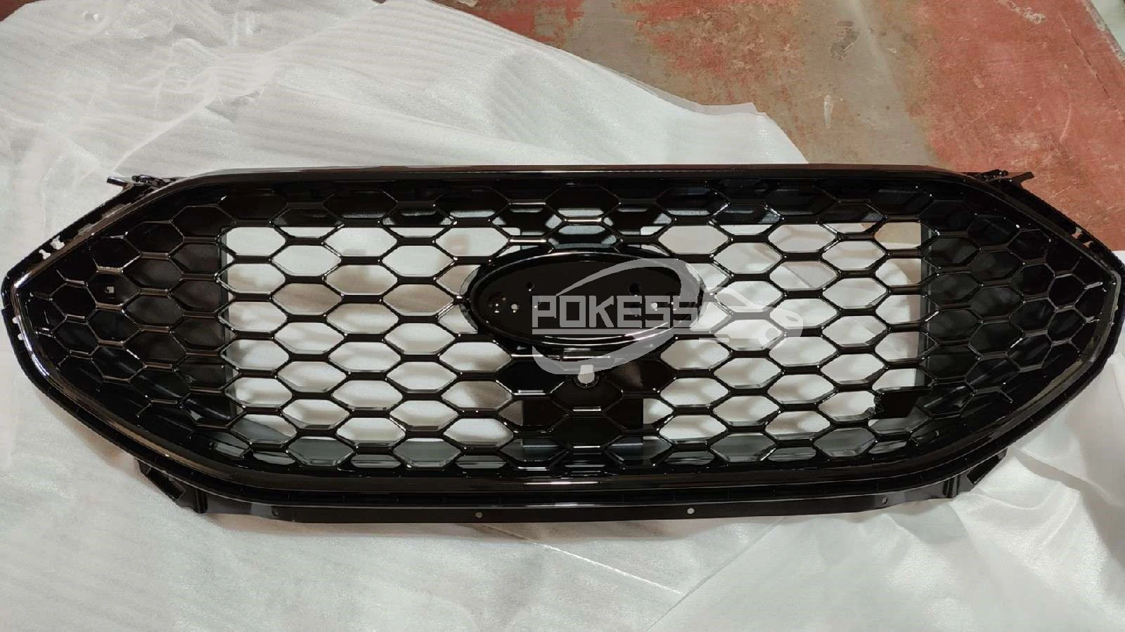 Factory Outlet High Quality Car Grille Sports Black With Camera Hole O... — 3