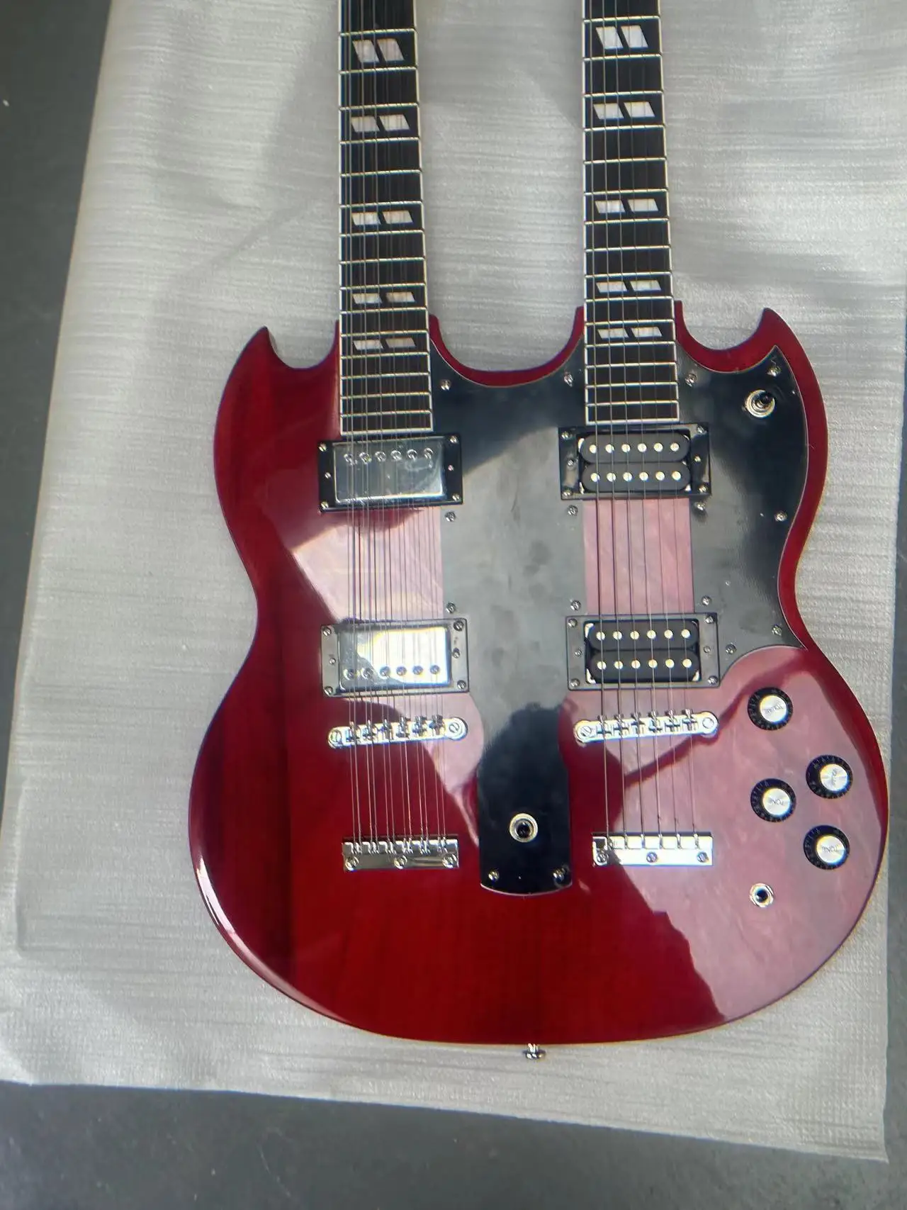Good Quality Double Neck Explore.r Electric Guitar & Double Neck SG