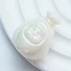 สีขาว