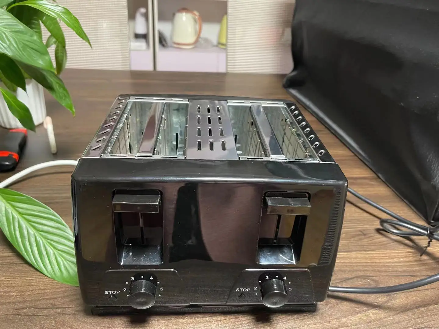 Convenient High Quality 2 Slice Custom Logo Electric Bread Toaster Machine for the Home