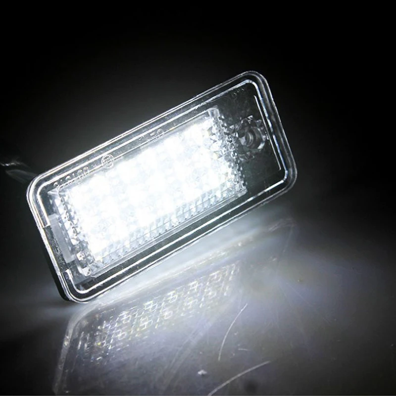 Led Audi A4 Luci Targa LED Per Audi A3/A4/S4/RS4 - Bianco Freddo 7000K Accessori Audi A4 2007 - Foto 2