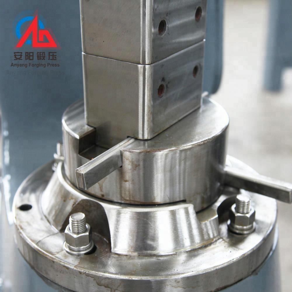 
 Маленький пневматический молоток 25 кг, кузнечный молоток, маленький пневматический молоток  