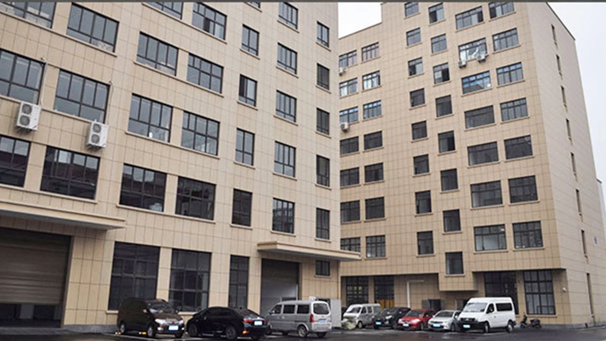 Yiwu Liqin Trading Co., Ltd.
