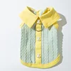 Cuello polo amarillo y verde