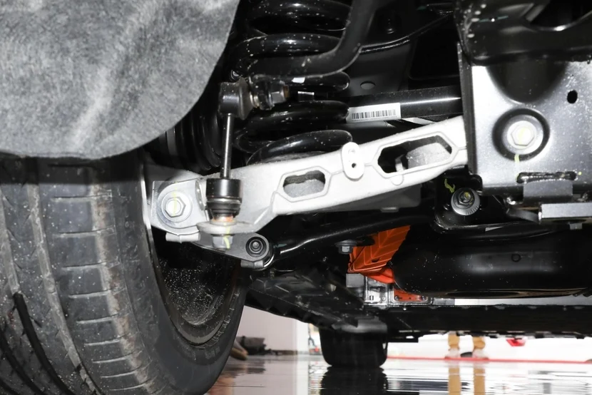 Detail-09.jpg