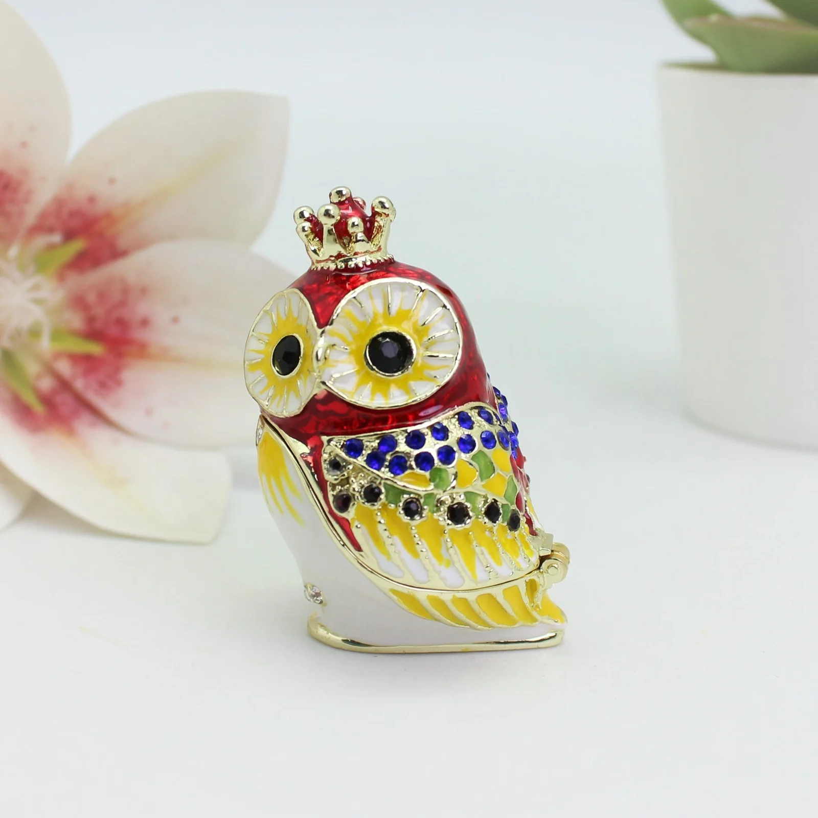 SHINNYGIFTS Mini Cartoon Crown Owl Gold-Plated Metal Pewter Enamel Home Decoration Figurine Ornament Trinket Box