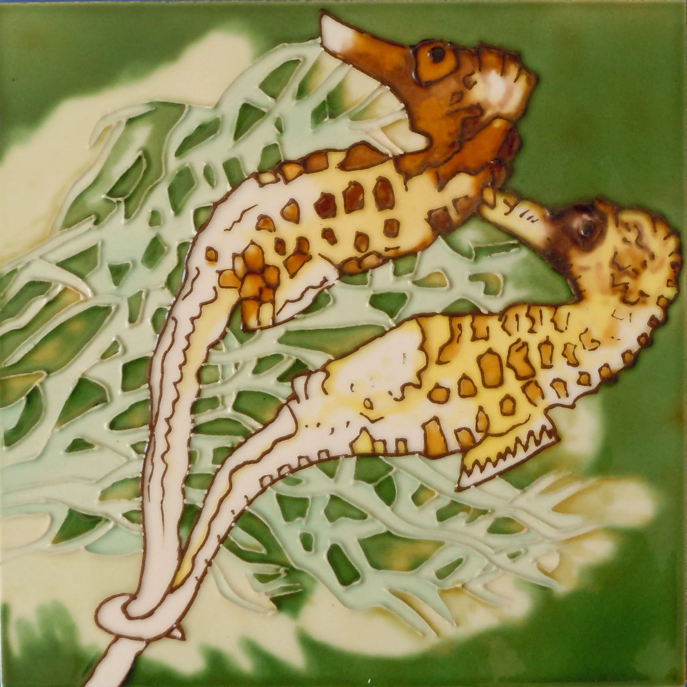 Bright and Vibrant Novelty Ceramic Home Decoration Hand Painted Ceramic Tile