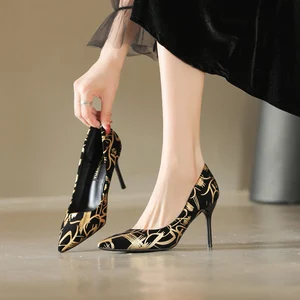 Factory Wholesale Big Size Women's Sexy Pointy Hoof Heels High Top Floral Shoes Summer Autumn Floral Colored for All Season