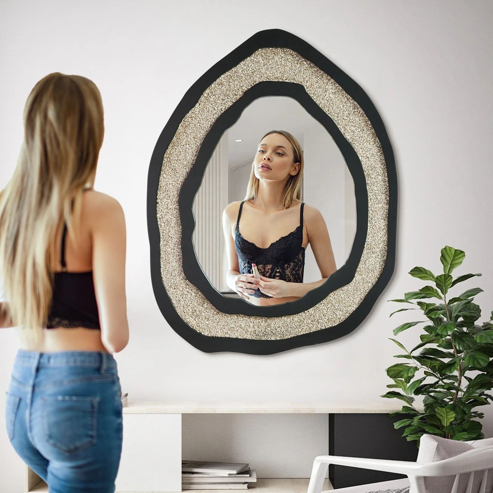 Hot Selling Custom Shell Powder Creativity Best Luxury Decorative Wall Mirror Acrylic Crushed Stone Glass Wall Mirror